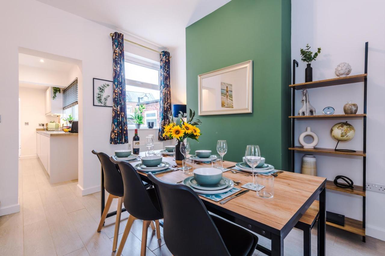 Stunning 3-Bed Home In Nantwich By 53 Degrees Property - Amazing Location, Ideal For Groups - Sleeps 6 Экстерьер фото