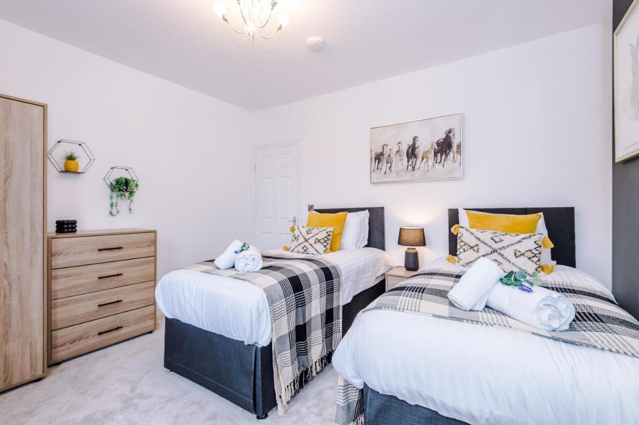 Stunning 3-Bed Home In Nantwich By 53 Degrees Property - Amazing Location, Ideal For Groups - Sleeps 6 Экстерьер фото