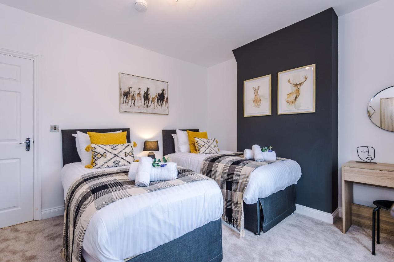 Stunning 3-Bed Home In Nantwich By 53 Degrees Property - Amazing Location, Ideal For Groups - Sleeps 6 Экстерьер фото