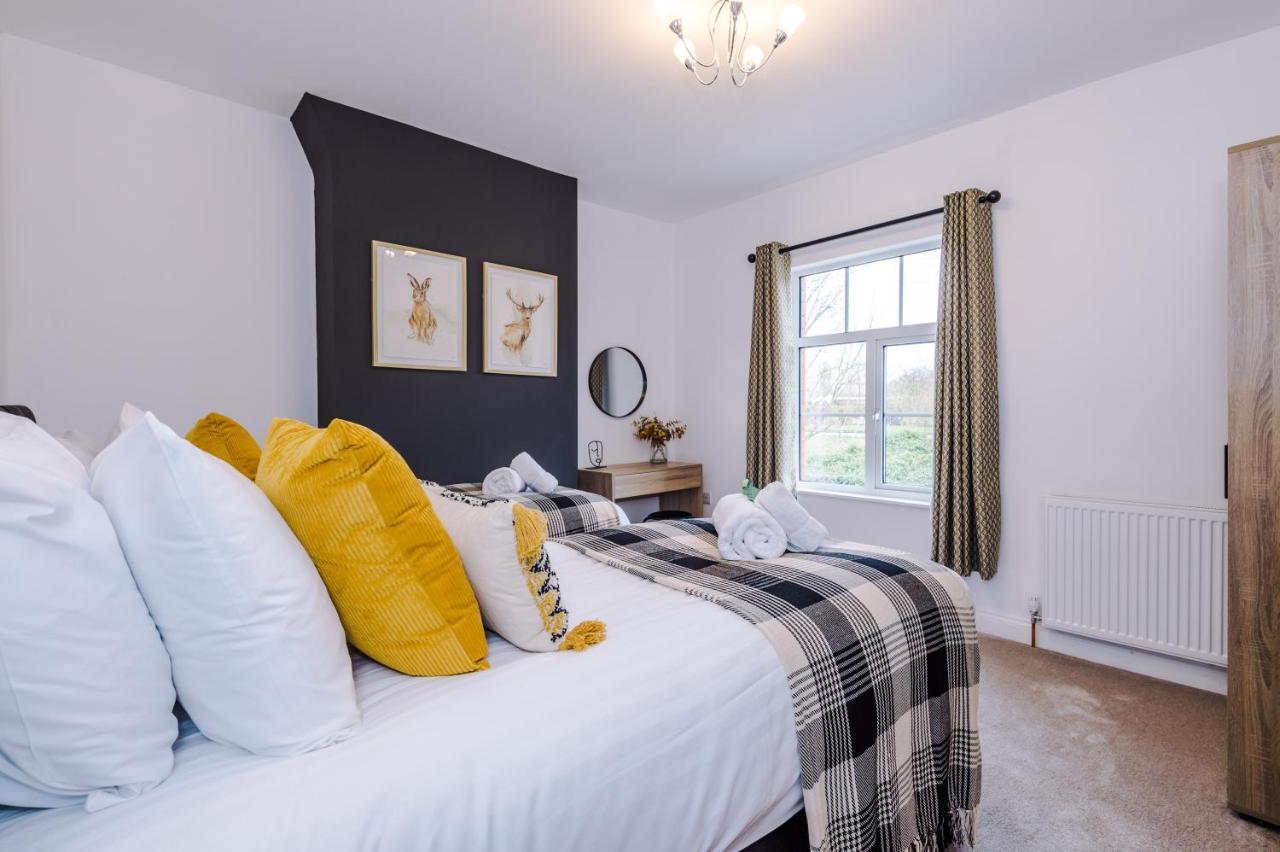 Stunning 3-Bed Home In Nantwich By 53 Degrees Property - Amazing Location, Ideal For Groups - Sleeps 6 Экстерьер фото