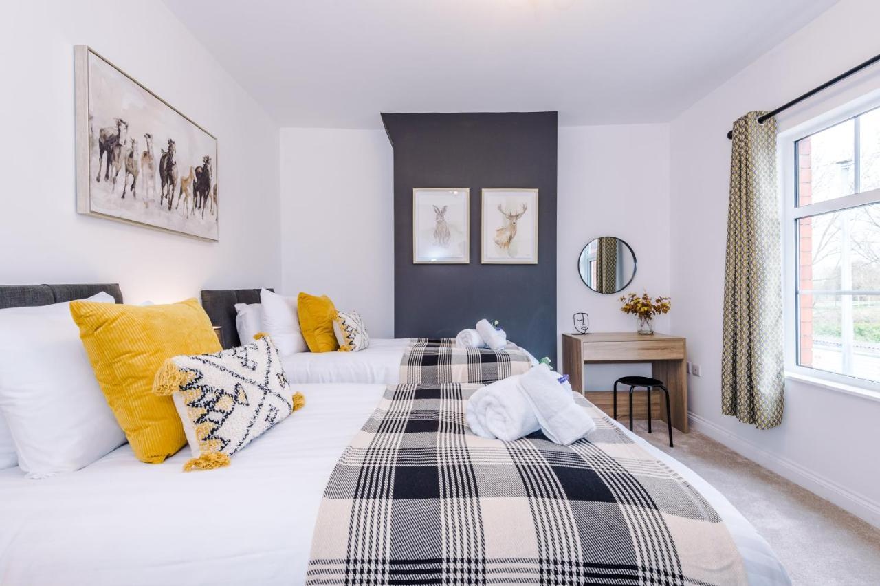 Stunning 3-Bed Home In Nantwich By 53 Degrees Property - Amazing Location, Ideal For Groups - Sleeps 6 Экстерьер фото
